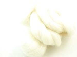 画像1: NZホワイト羊毛 (1)